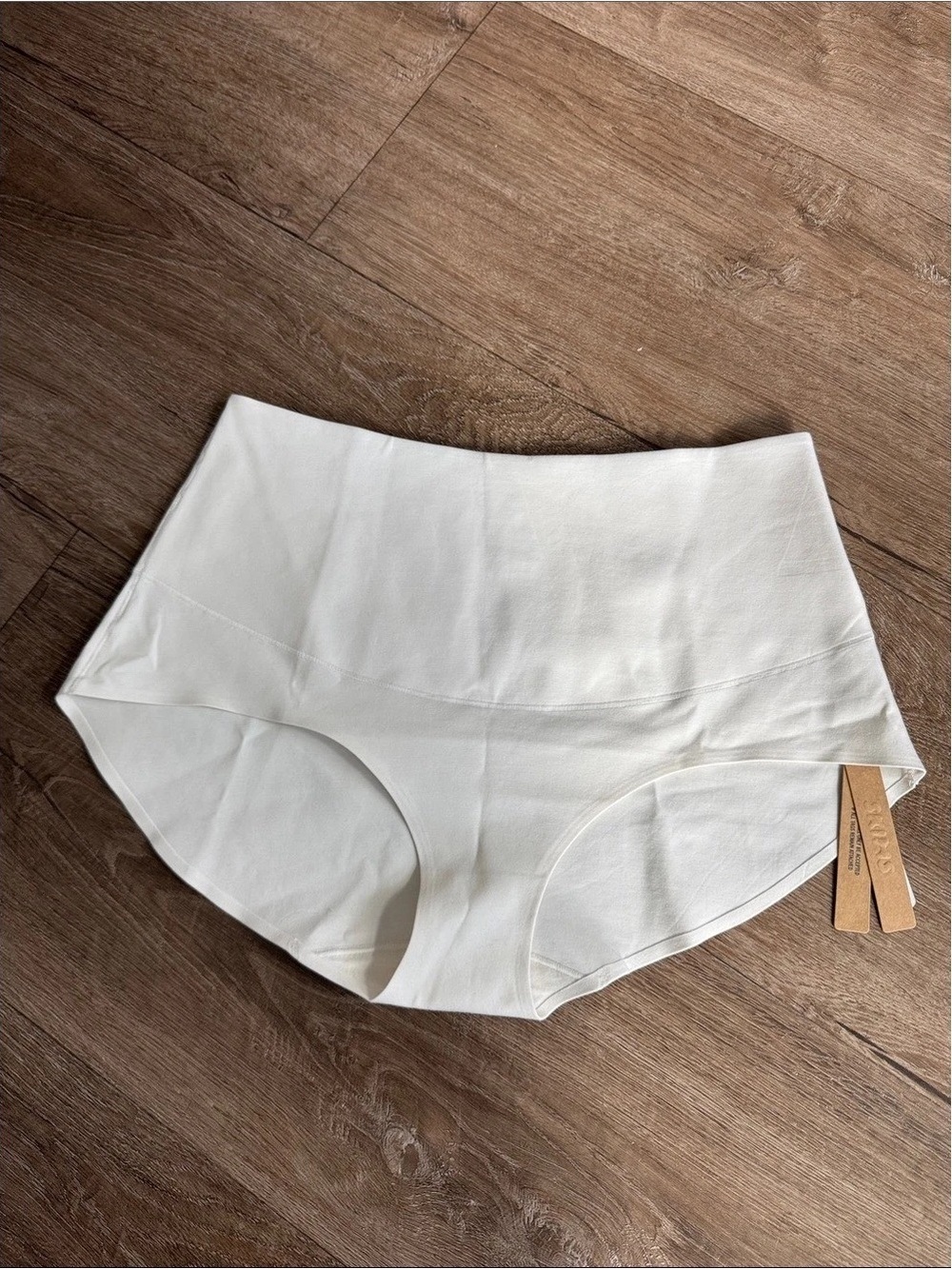 SKIMS Soft Cream Seamless Brief